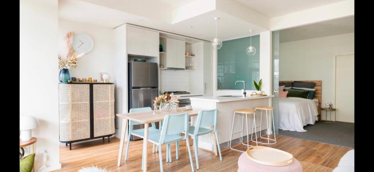 The Pas.Coe - A Stylish 1 Bedroom Unit With Free Parking. メルボルン エクステリア 写真